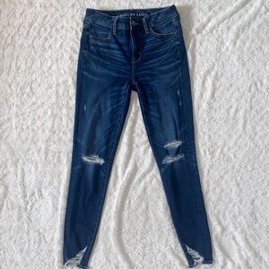 American Eagle Outfitters Women's Dark Blue Distressed Skinny Jeans